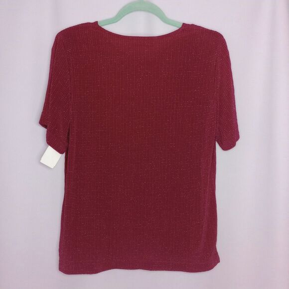 ⭐ Draper's & Damon's Metallic Stretch Knit Top Blouse Short Sleeve Red NWT Small - Picture 2 of 6